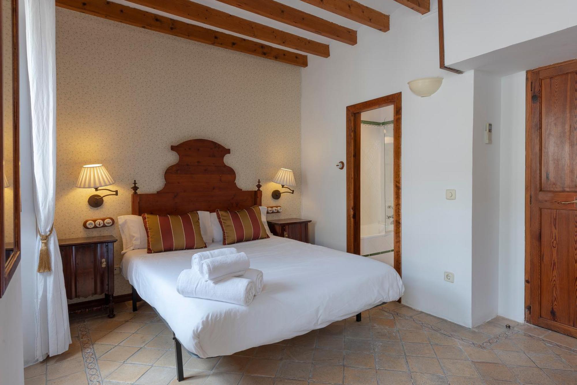Hotel D'Interior Ca Mado Paula Banyalbufar Δωμάτιο φωτογραφία