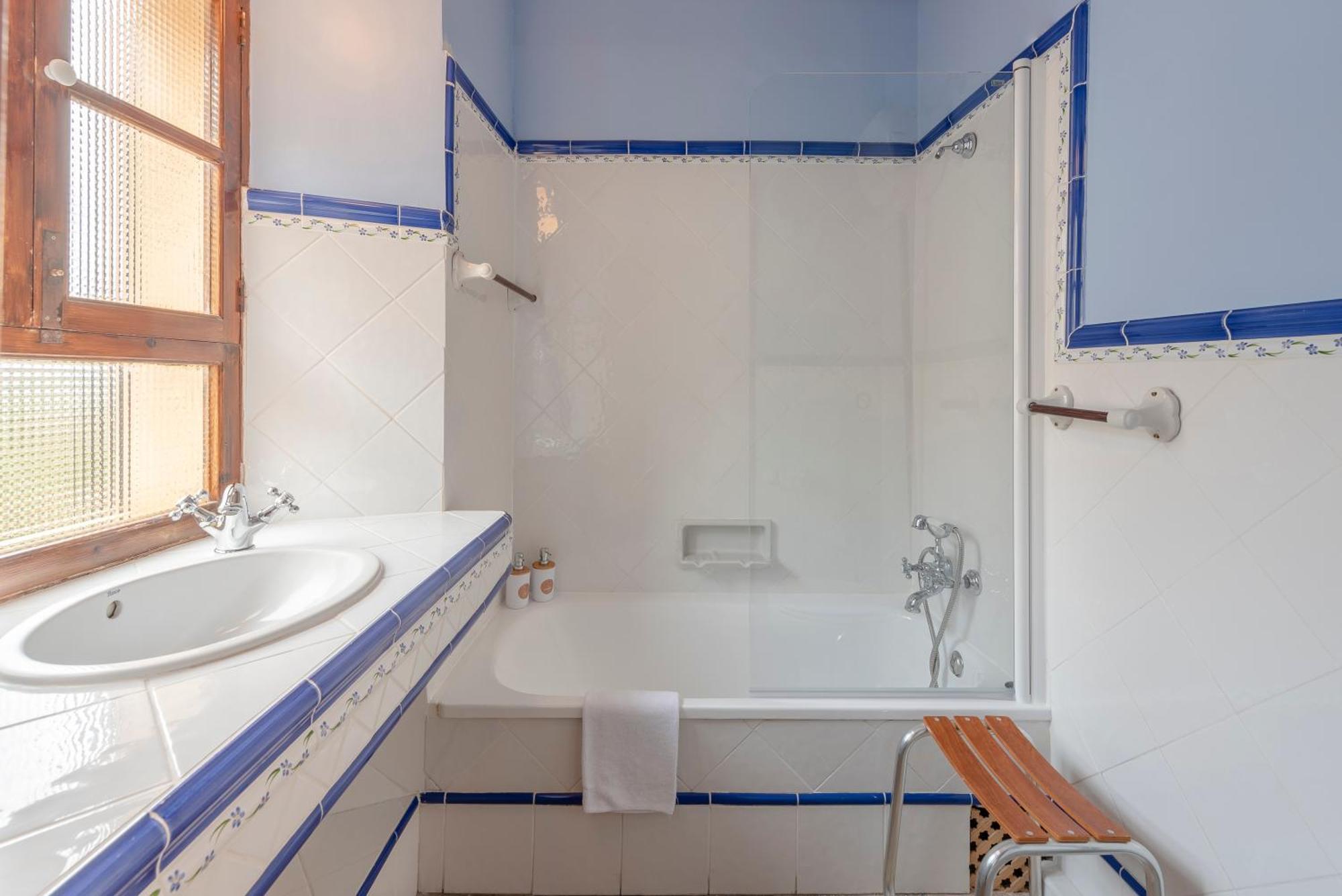 Hotel D'Interior Ca Mado Paula Banyalbufar Δωμάτιο φωτογραφία